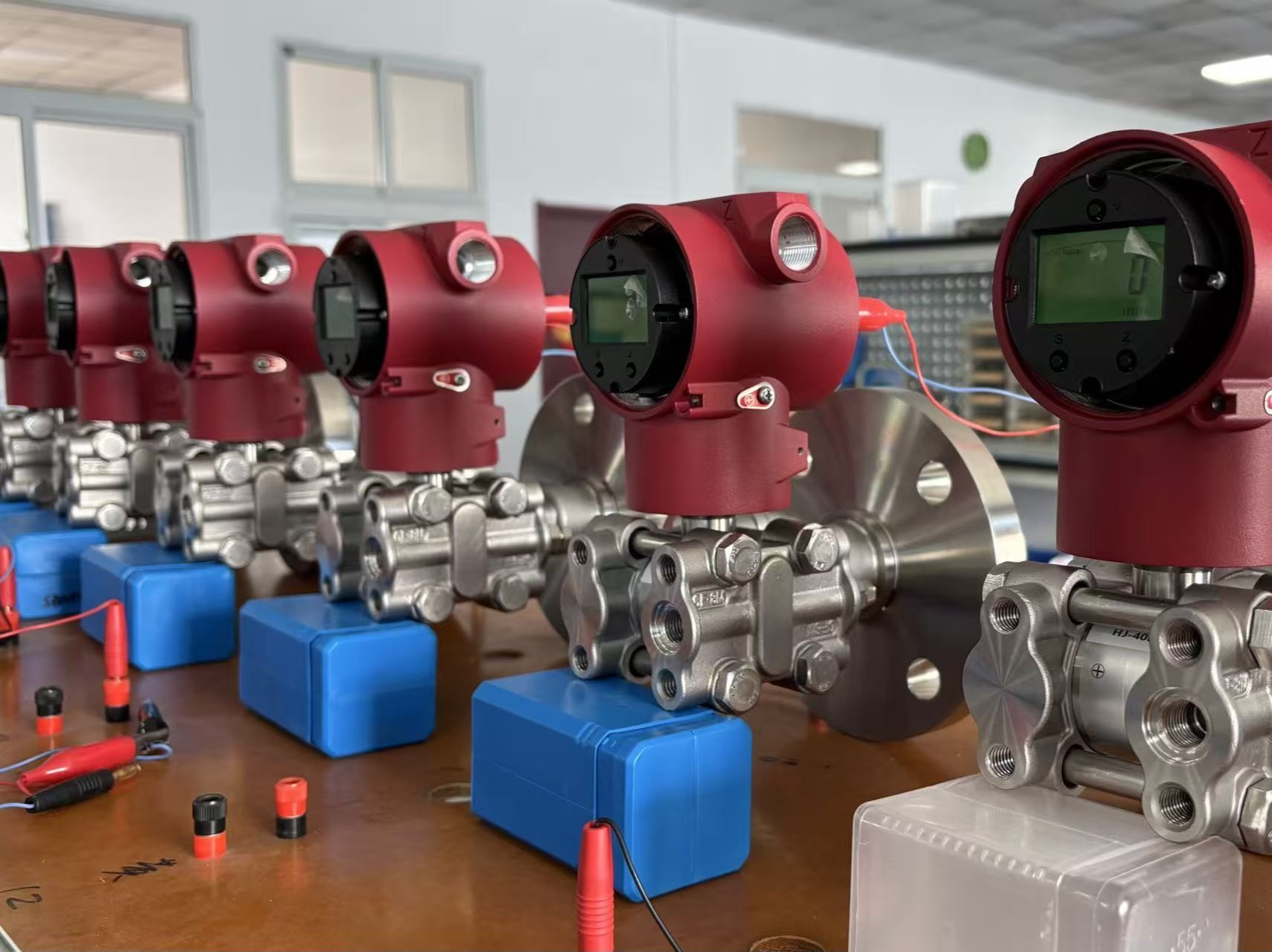 What is a Differential Pressure Transmitter?